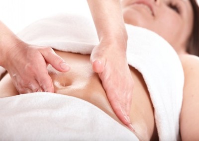 Kako se radi masaža stomaka