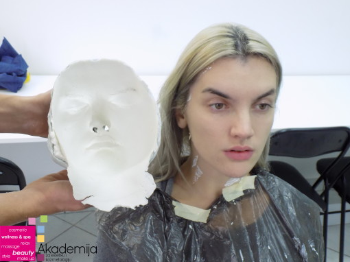 ŽIVO ODLIVANJE LICA – Lifecasting, trodimenzionalna živa bića kroz vajarske tehnike