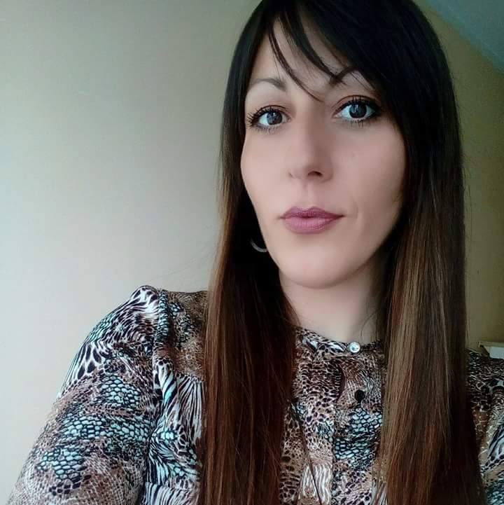 PREDSTAVLJAMO VAM: Sandra Stanojević – profesor na Akademiji “Purity”