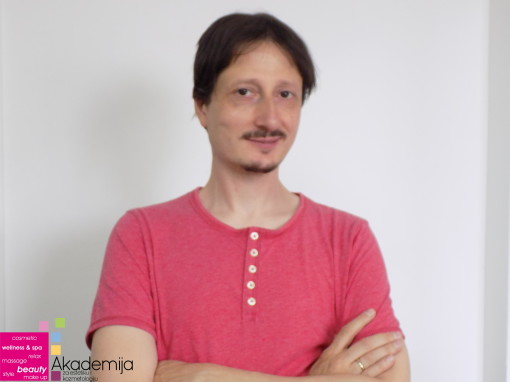 PREDSTAVLJAMO VAM: Miroslav Lakobrija – profesor na Akademiji Purity